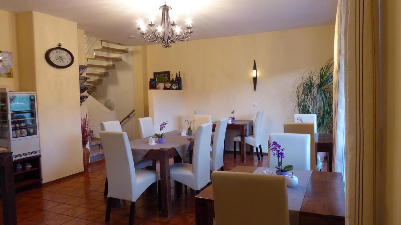 Pension Am Weinberg Bed & Breakfast Mainstockheim Eksteriør bilde